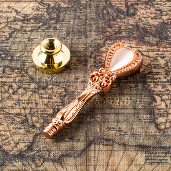 楽天市場 送料無料 サンプル確認できるオーダー シーリングワックス シーリングスタンプ オリジナル ナチュラルハート 専用ケース 木製ハンドル ワックス2本 説明書 カラーチャート付 東京アンティーク